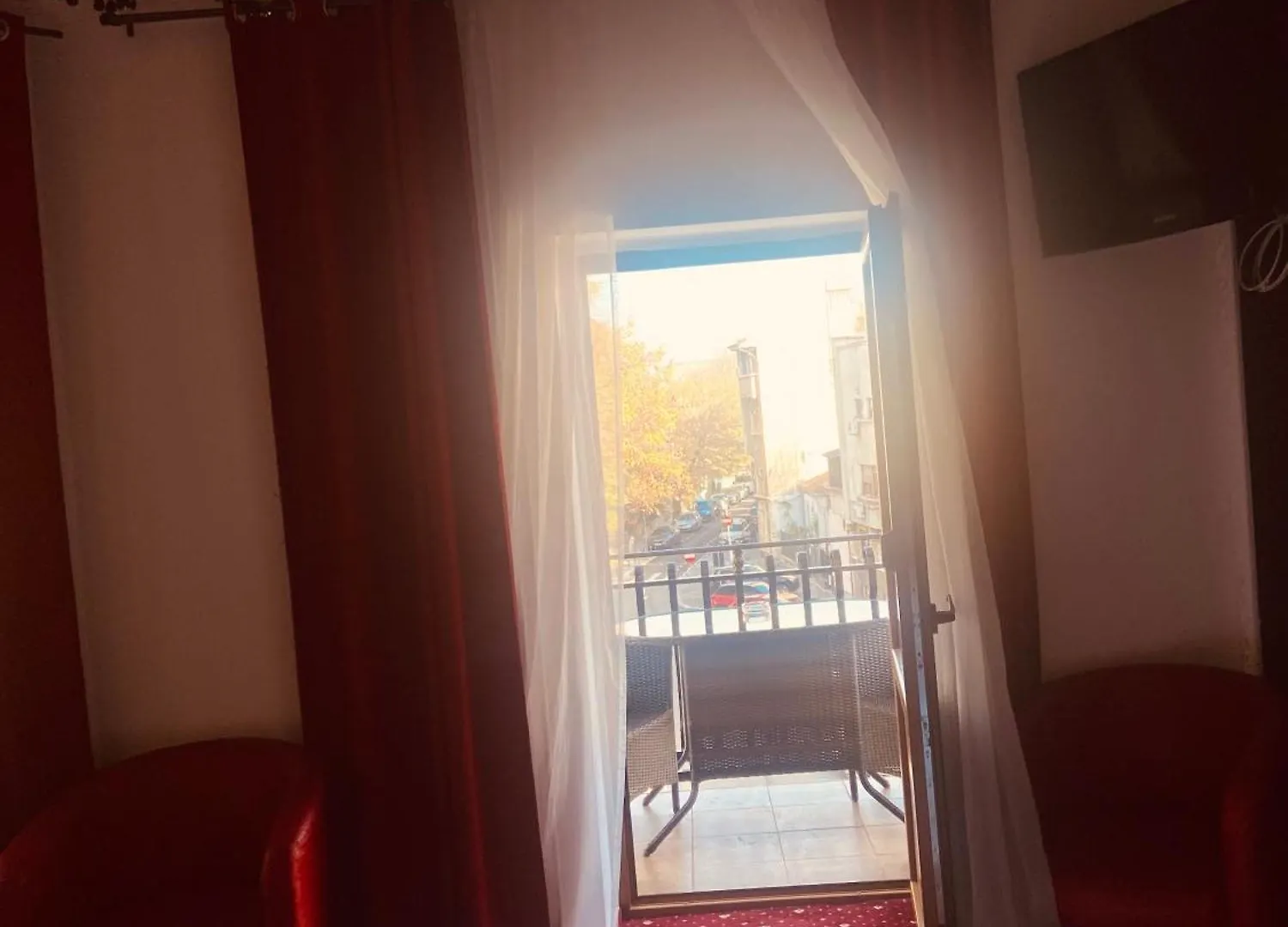 Hotel Evozava Central Bucharest 3*,
